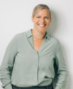 Karin Meier contact avatar