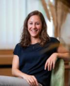 Larissa Kurmann contact avatar