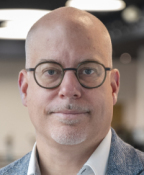 Silvan Auf der Maur contact avatar