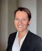 Julia Senser contact avatar