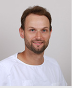 Dr. Med. Manuel Blum contact avatar