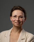 Karolina Rejrat contact avatar