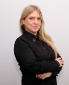 Nada Dzaic contact avatar